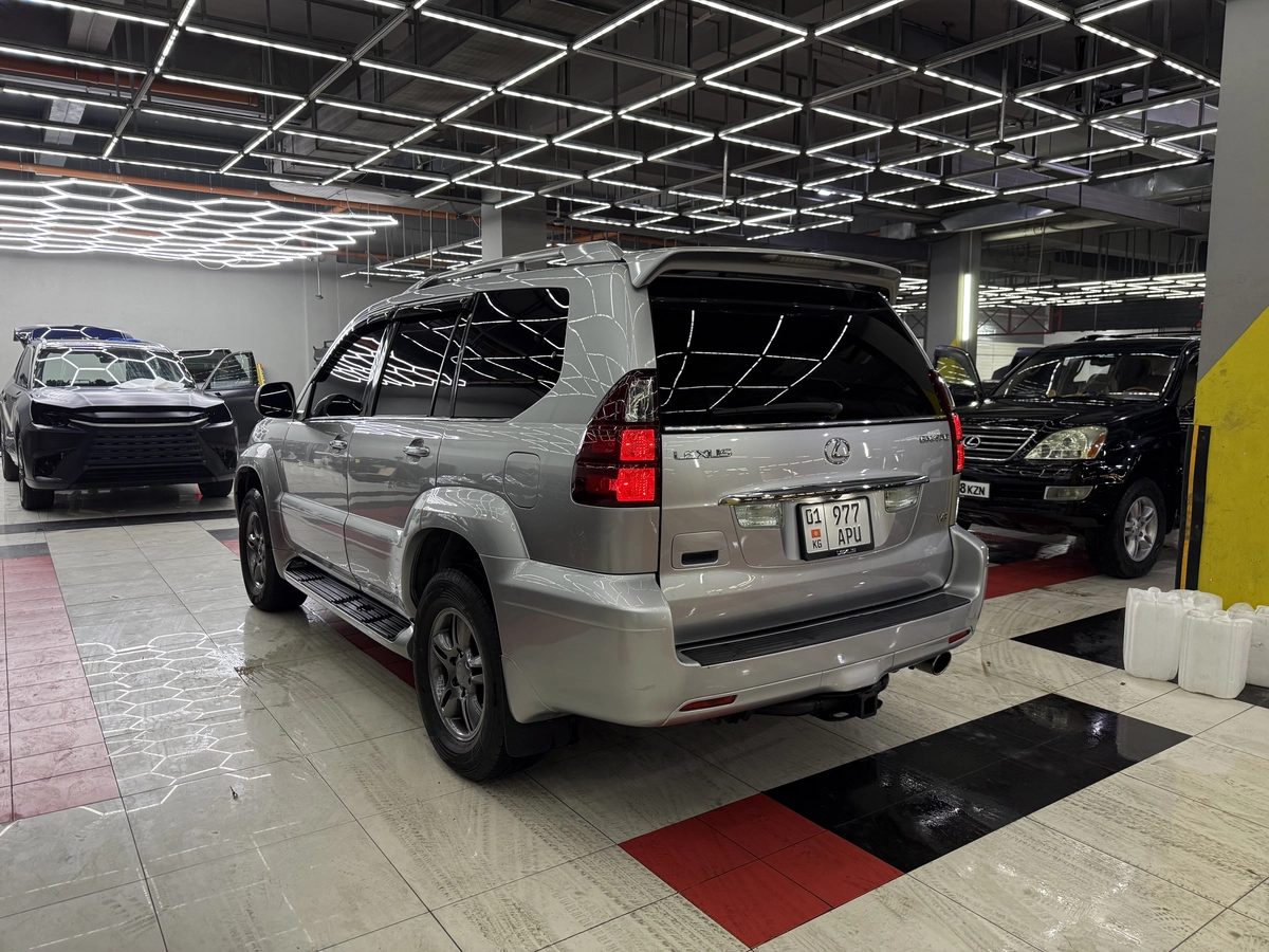 Lexus GX I 2005