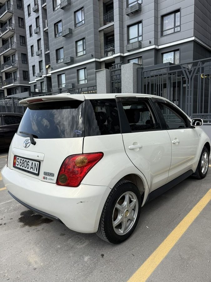 Toyota Ist