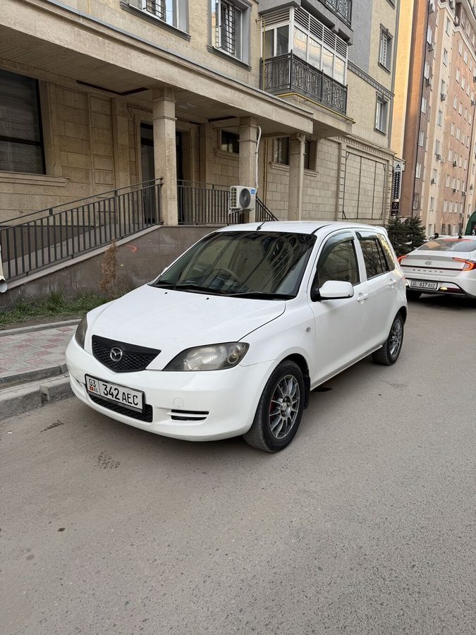 Mazda Demio