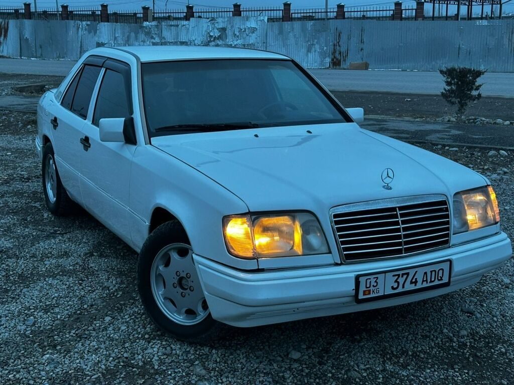 Mercedes-Benz W124