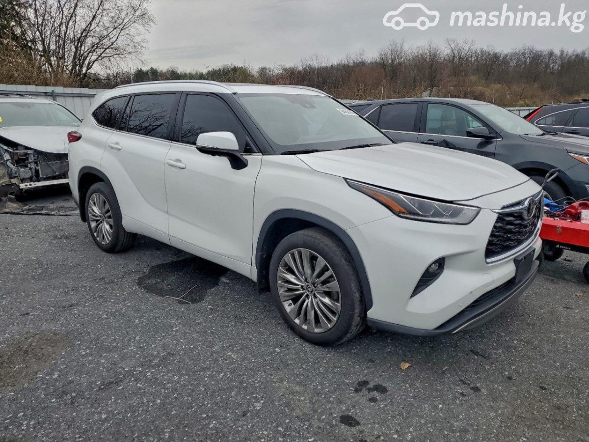 Toyota Highlander IV (U70)