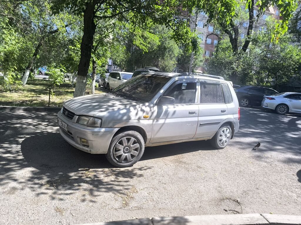 Mazda Demio