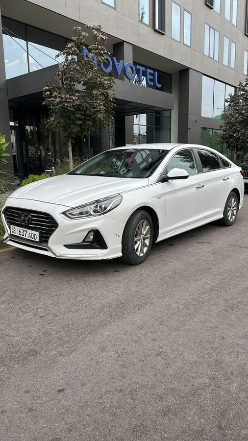Hyundai Sonata