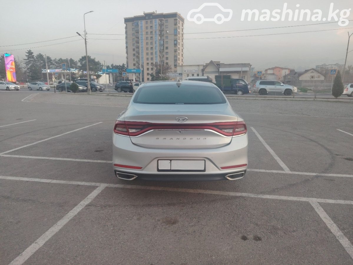 Hyundai Grandeur VI