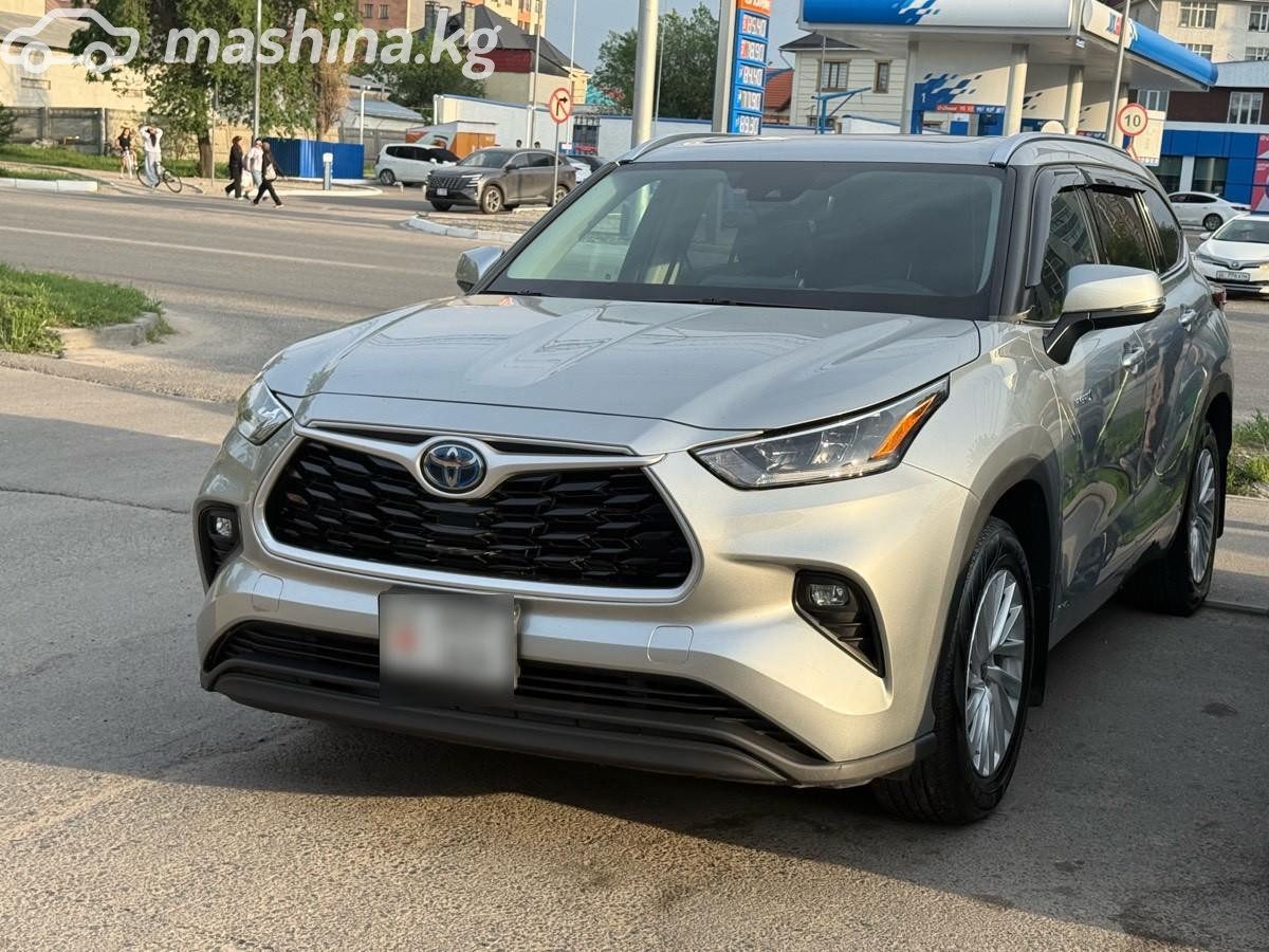 Toyota Highlander IV (U70)