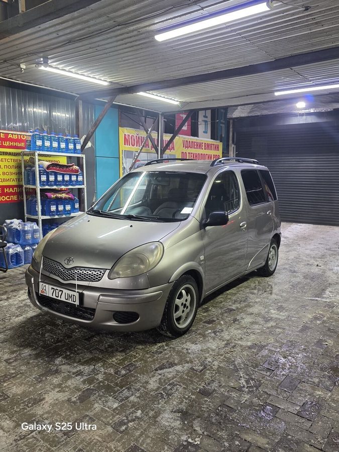 Toyota Yaris Verso