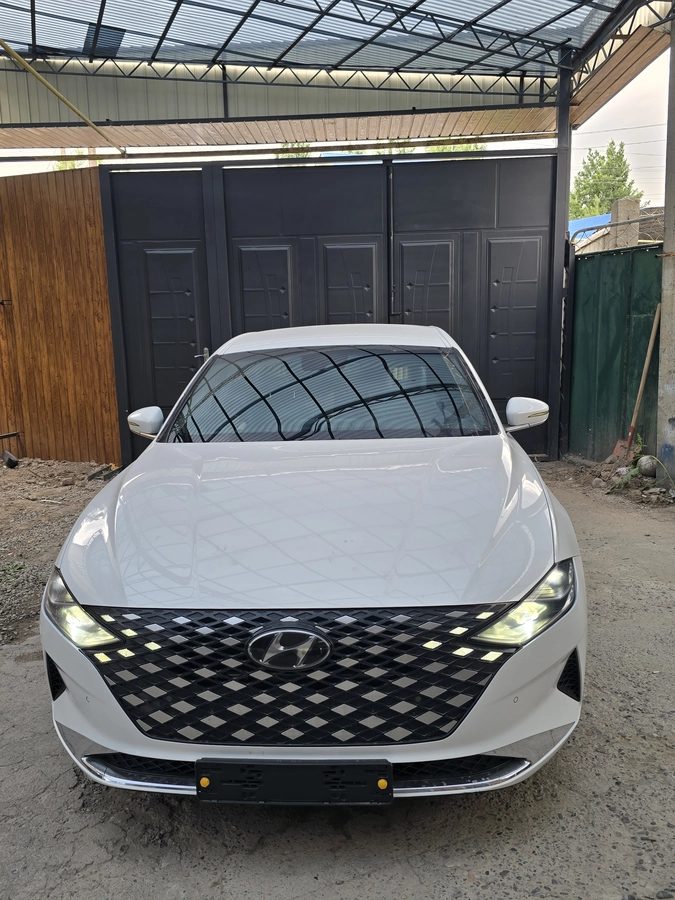 Hyundai Grandeur VI Рестайлинг 2022
