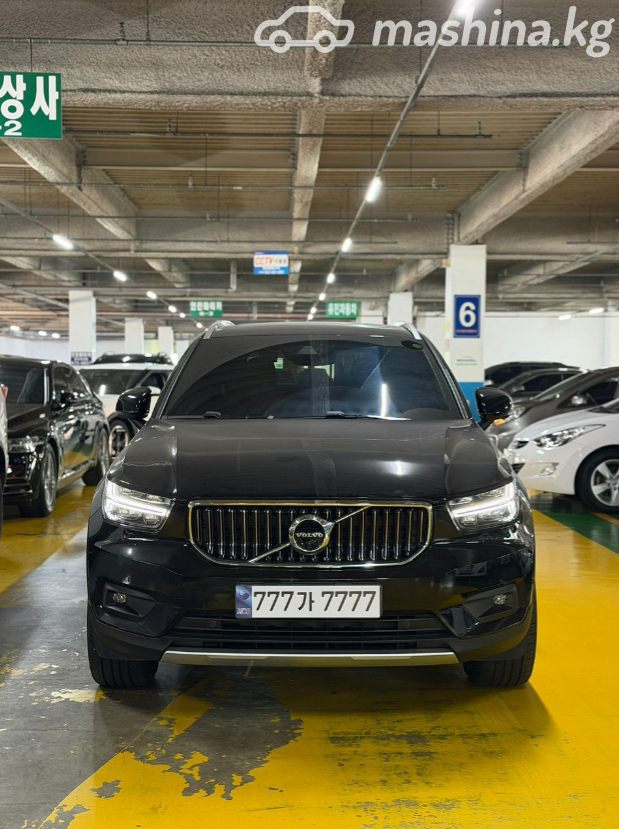 Volvo XC40 I