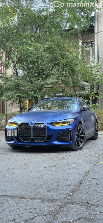 BMW i4 G26