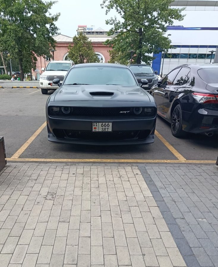 Dodge Challenger