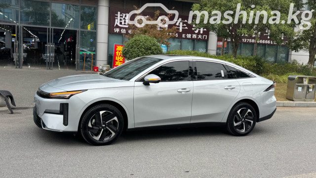 Geely Galaxy L6