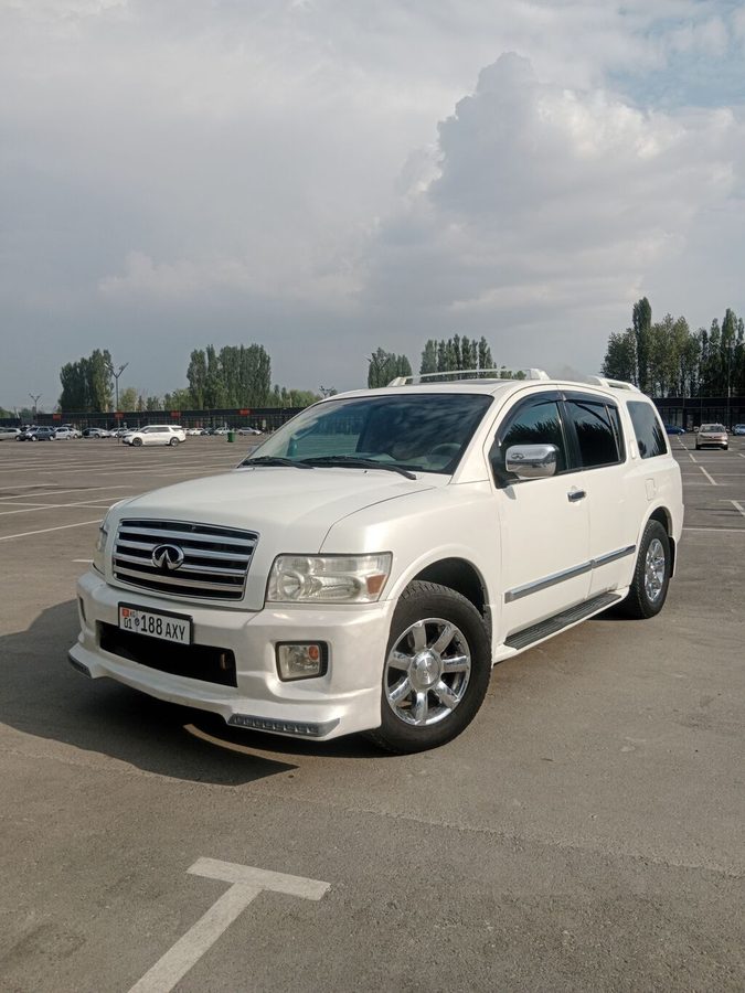 Infiniti QX56