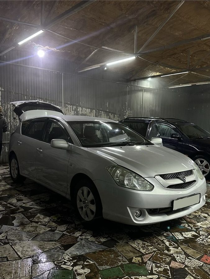 Toyota Caldina