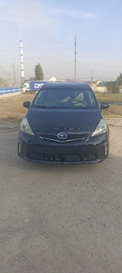 Toyota Prius III Рестайлинг (XW30)