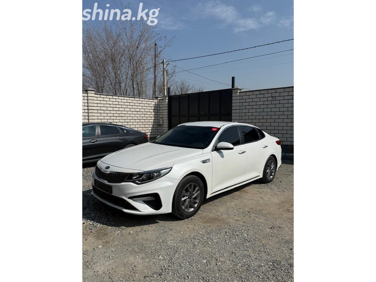 Kia K5 III