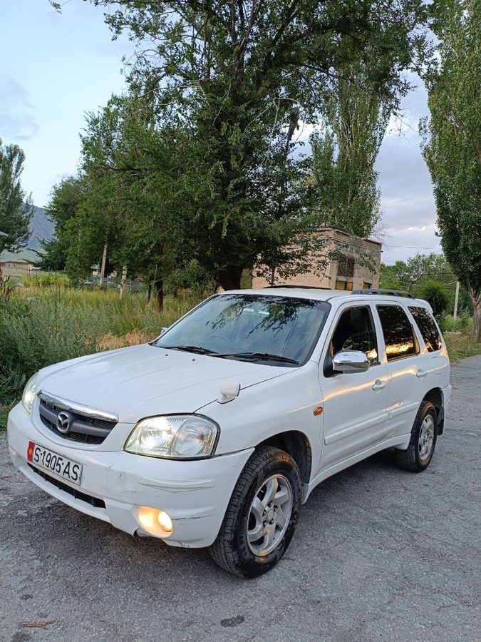 Mazda Tribute