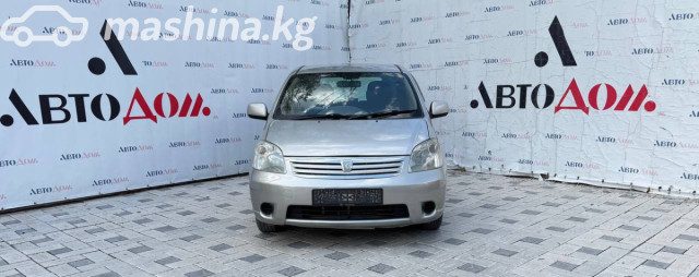 Toyota Raum