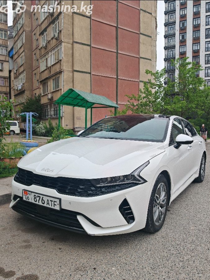 Kia K5 III