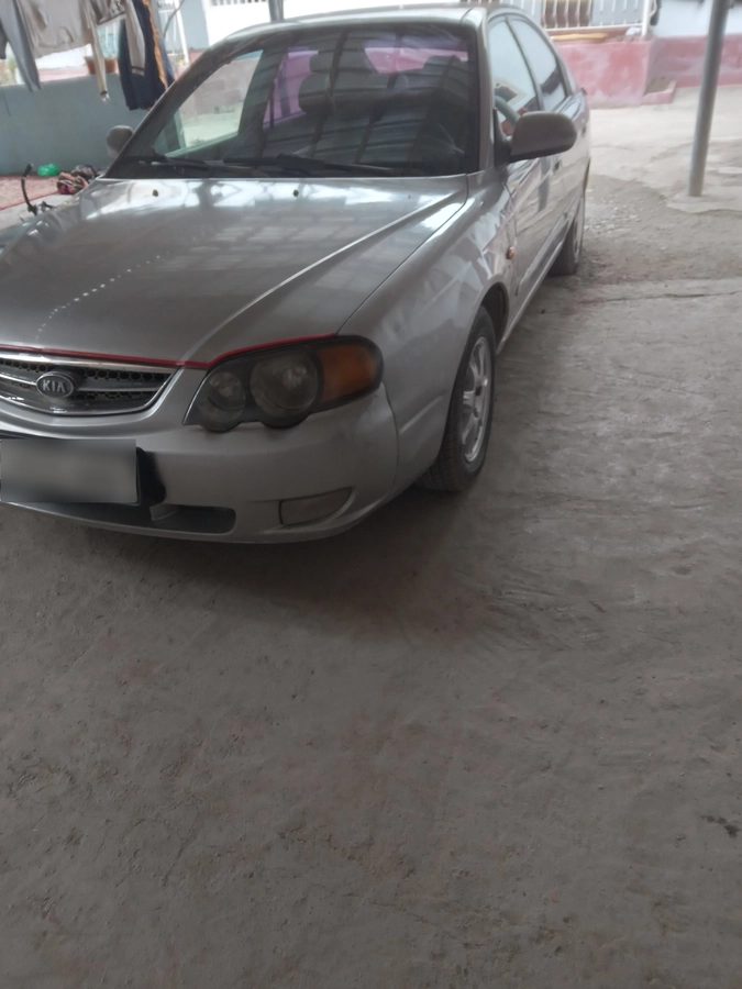 Kia Shuma II 2003