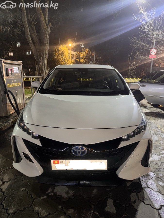 Toyota Prius IV Рестайлинг (XW50)