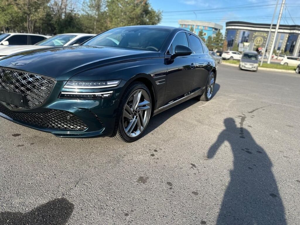 Hyundai Genesis