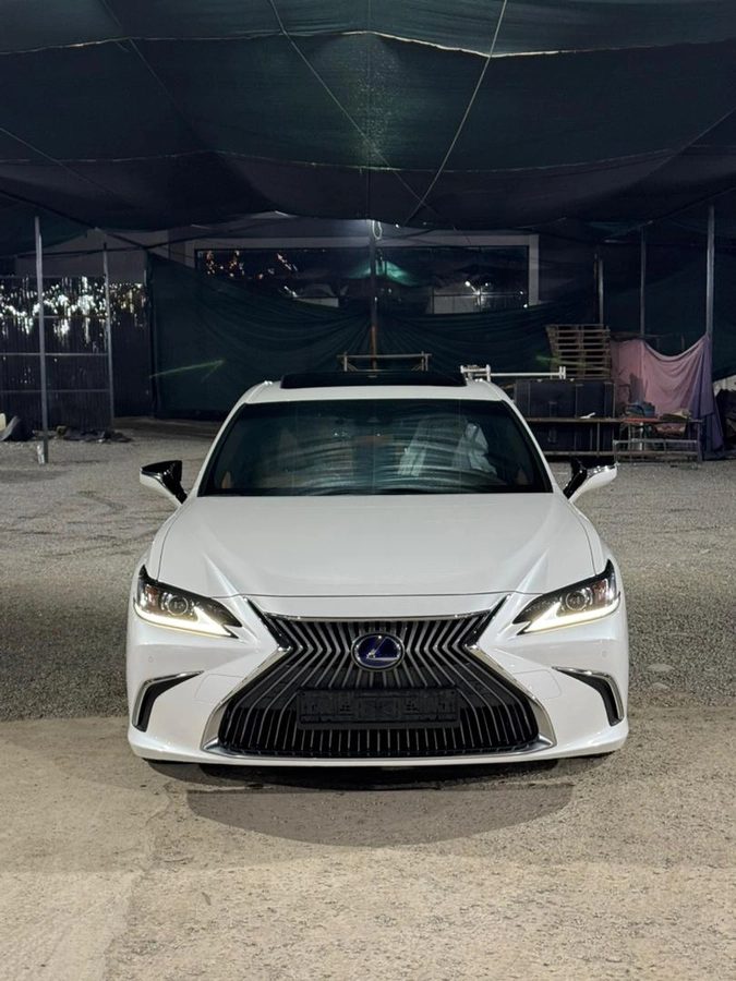 Lexus ES VII 2020