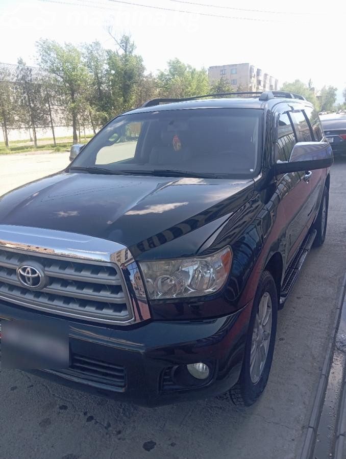 Toyota Sequoia II