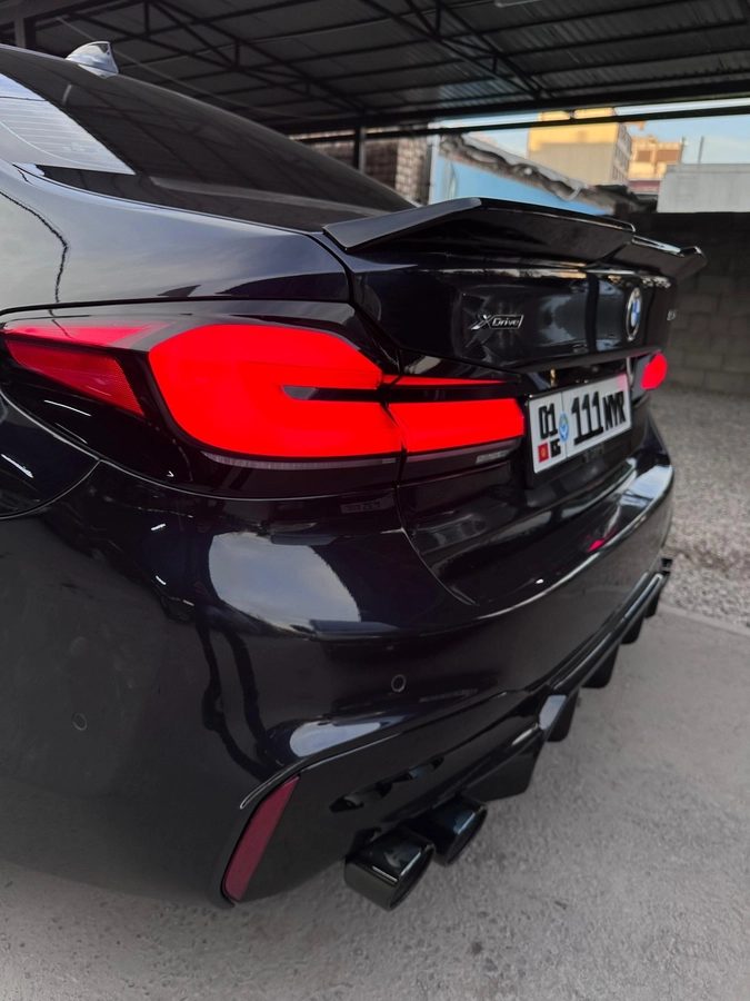 BMW 5 серии VII (G30/G31) 2017