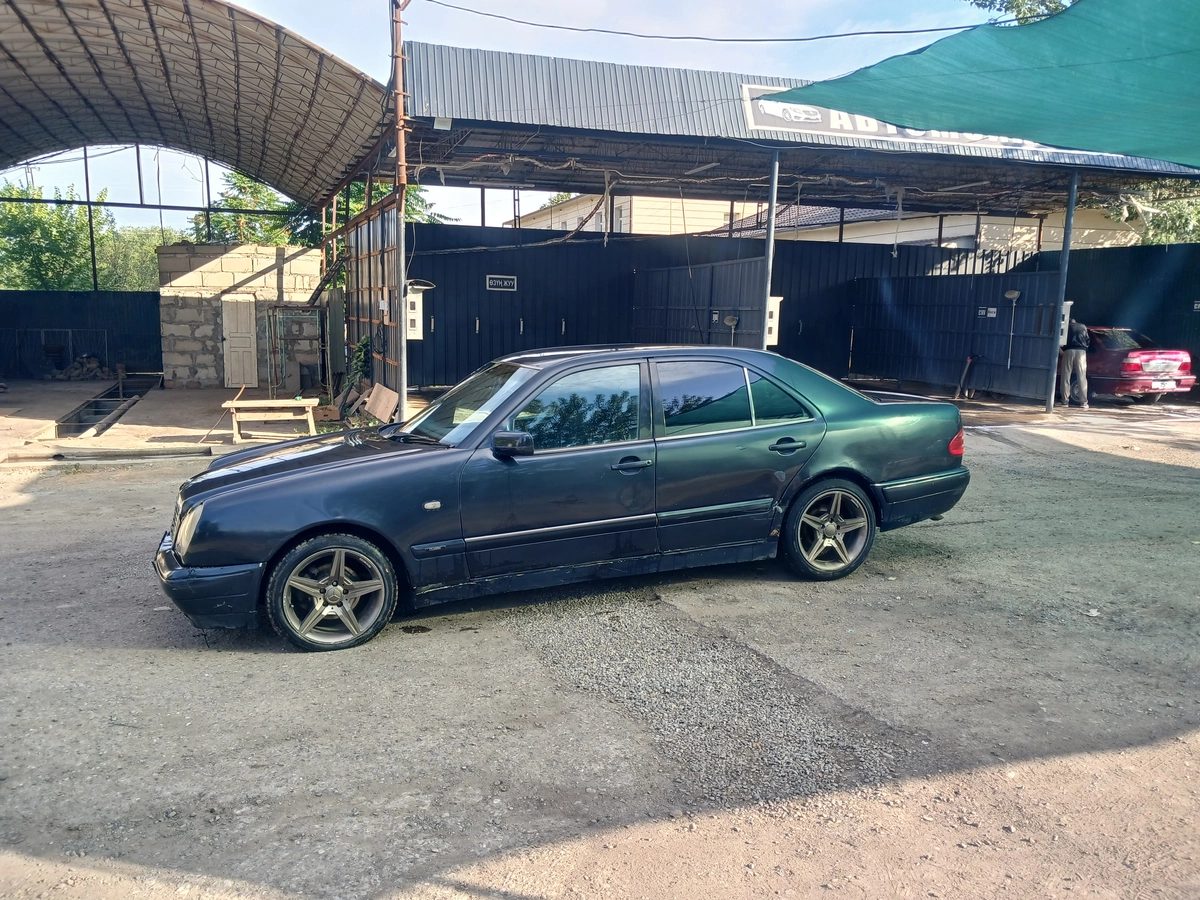 Mercedes-Benz E-Класс II (W210, S210) 1997