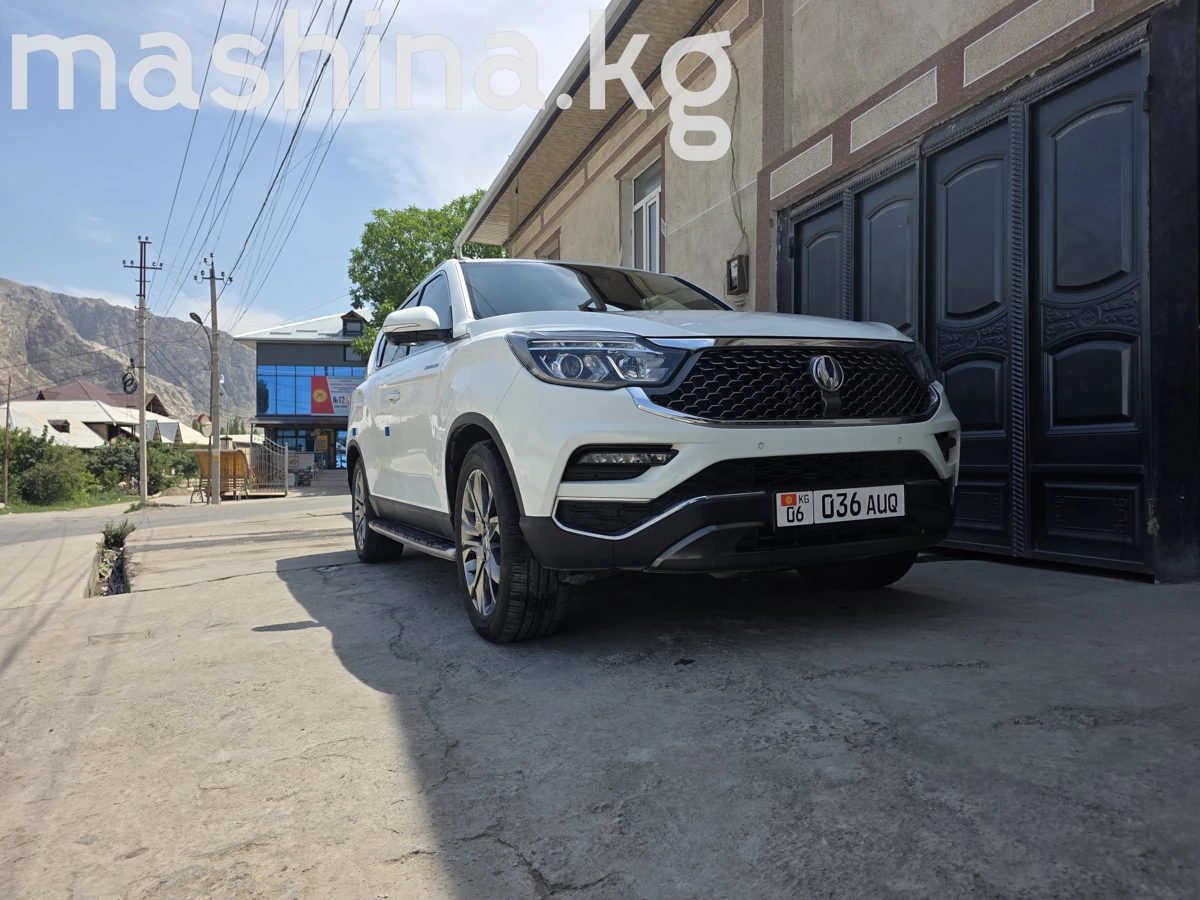 SsangYong Rexton IV 2020