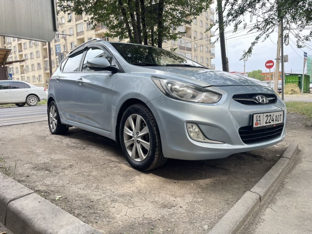 Hyundai Solaris