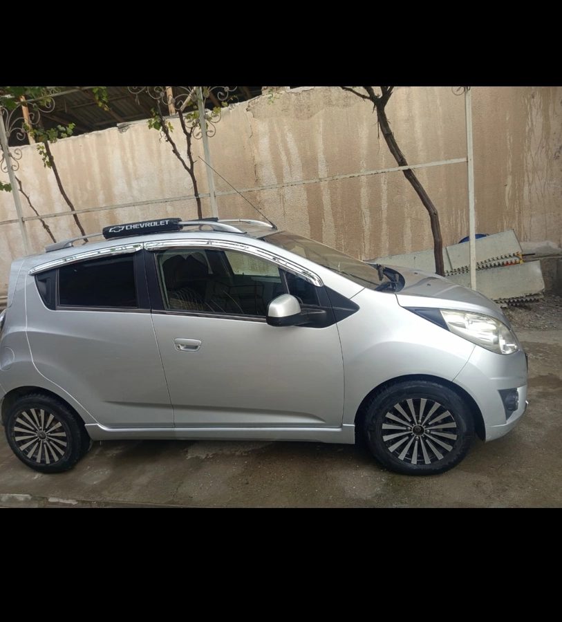 Chevrolet Spark III 2012