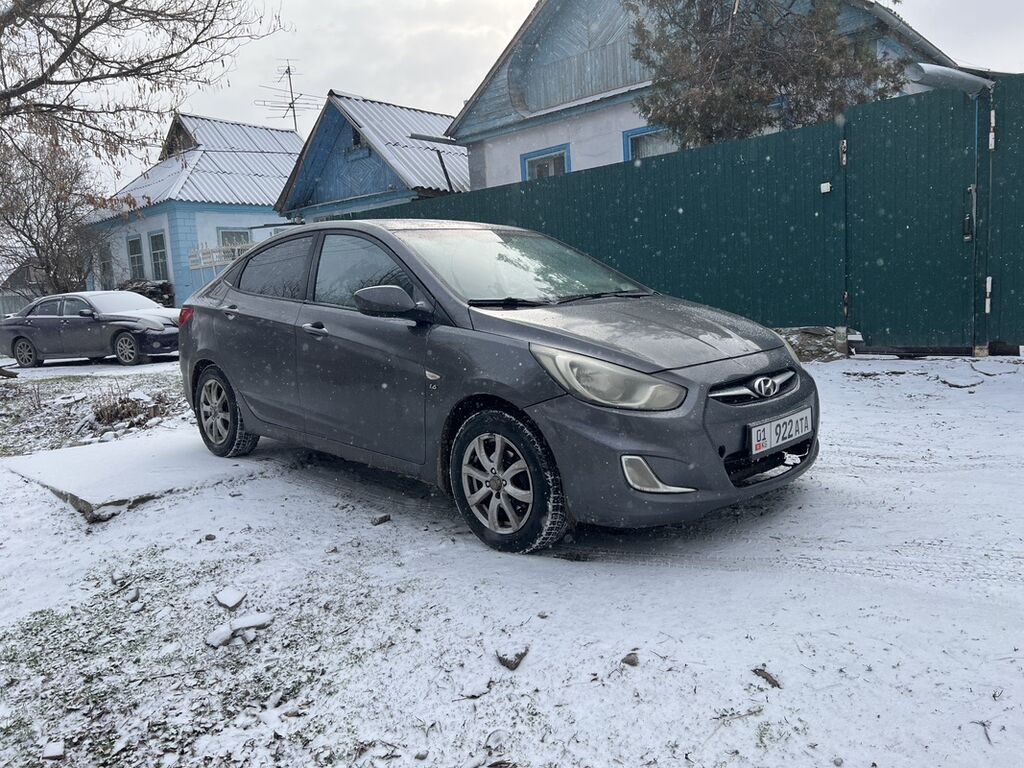 Hyundai Accent