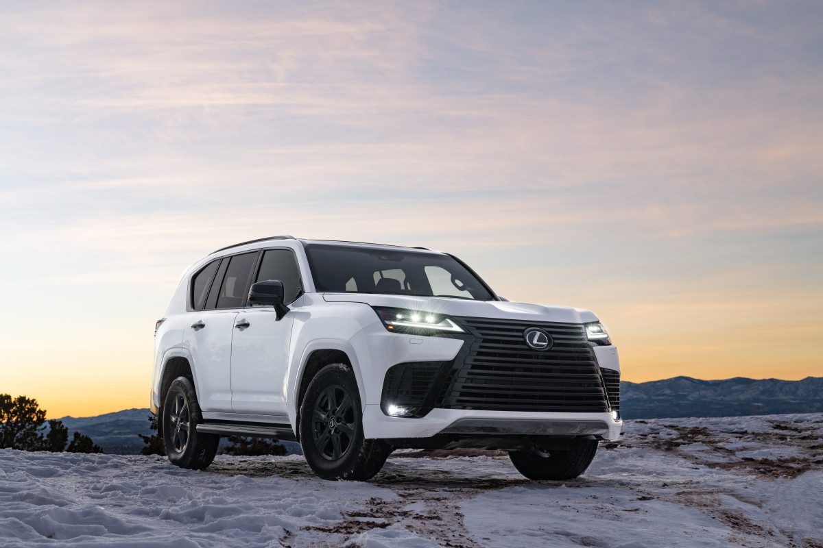 Lexus LX IV