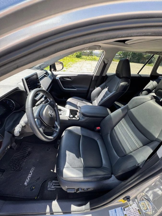 Toyota RAV4 V (XA50) 2020