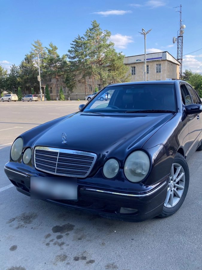 Mercedes-Benz E-Класс II (W210, S210) Рестайлинг 320 3.2 AT