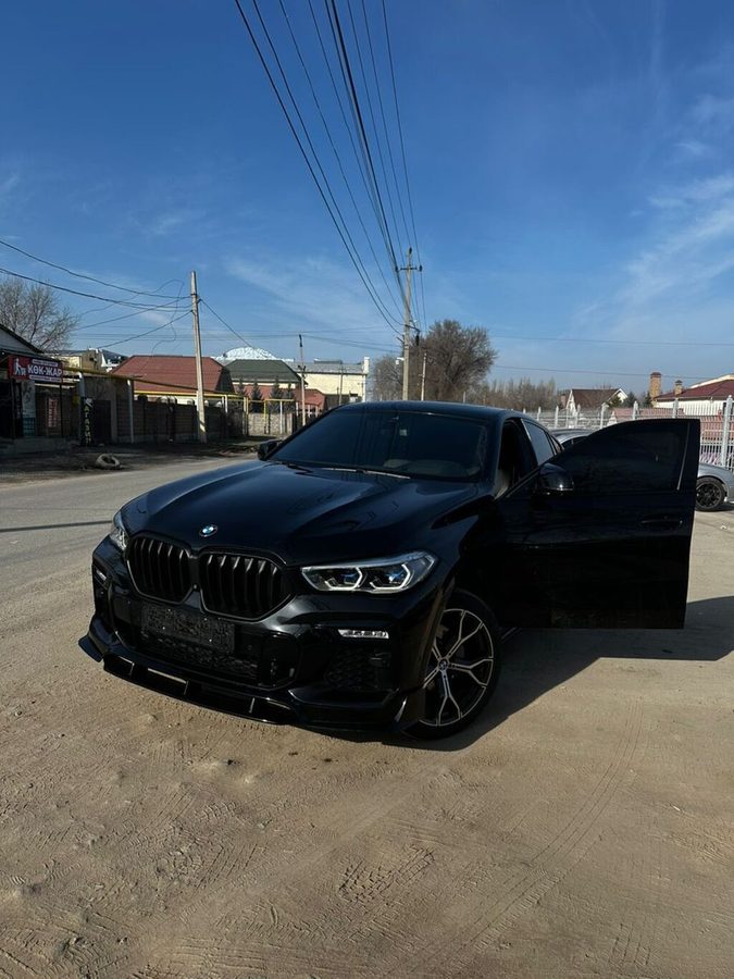BMW X6