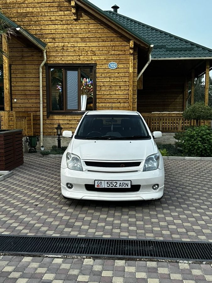 Toyota Ist