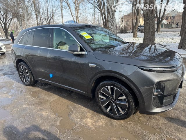 LiXiang L6