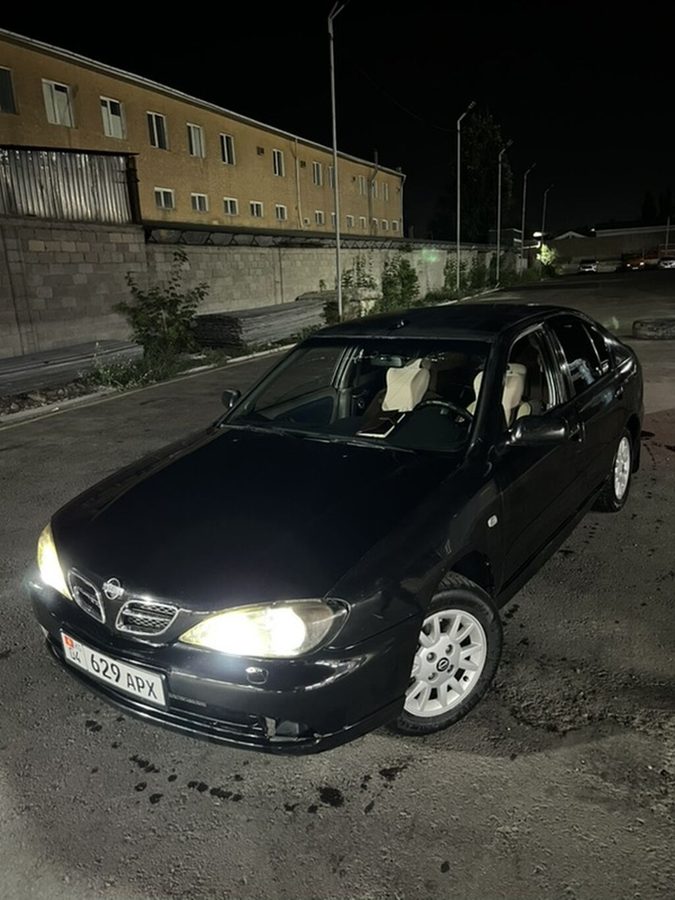 Nissan Almera