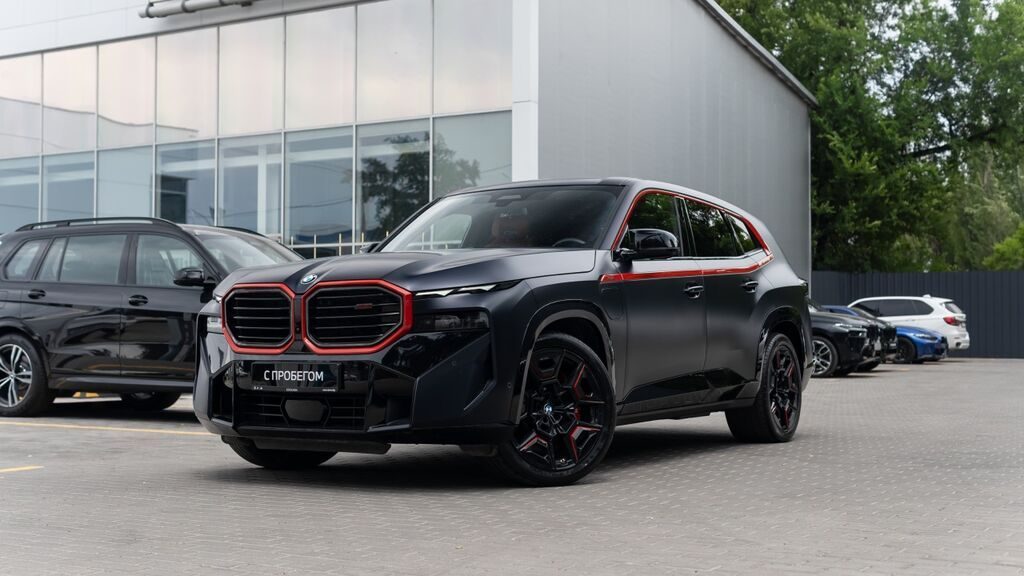 BMW XM