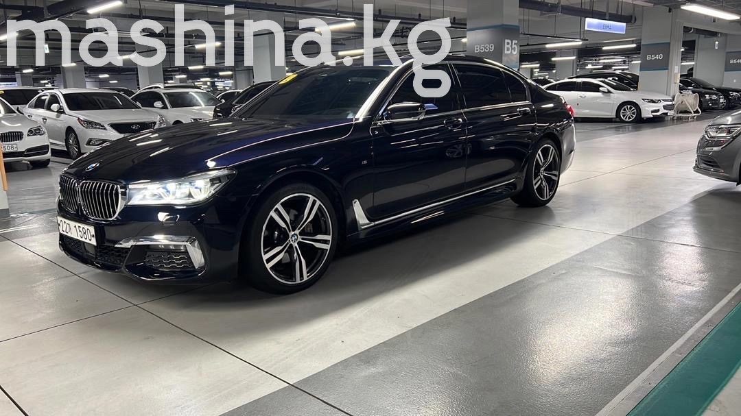 BMW 7 серии VI (G11/G12) 2018
