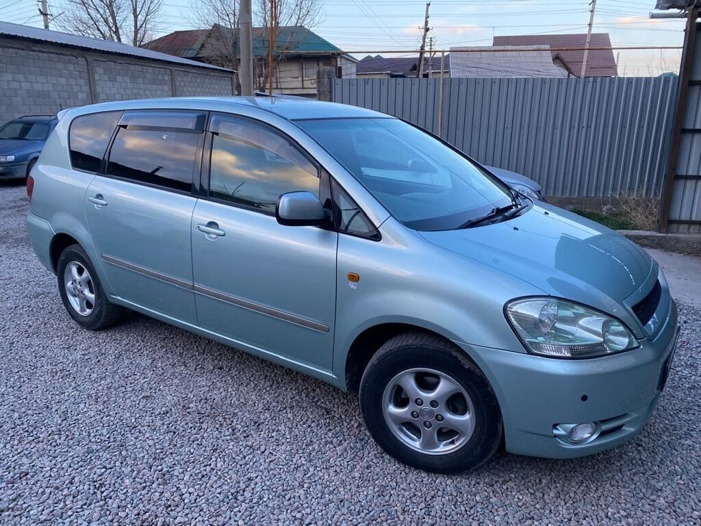 Toyota Ipsum