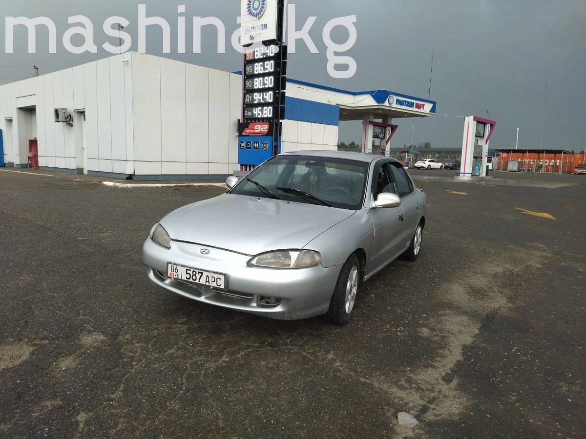 Hyundai Avante II 1996