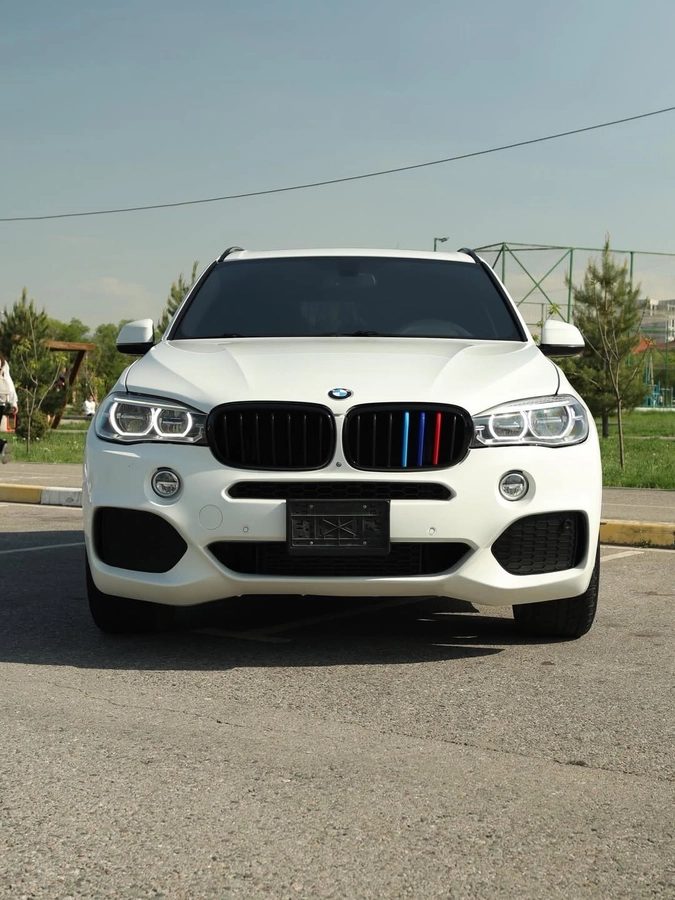 BMW X5 III (F15) 2017