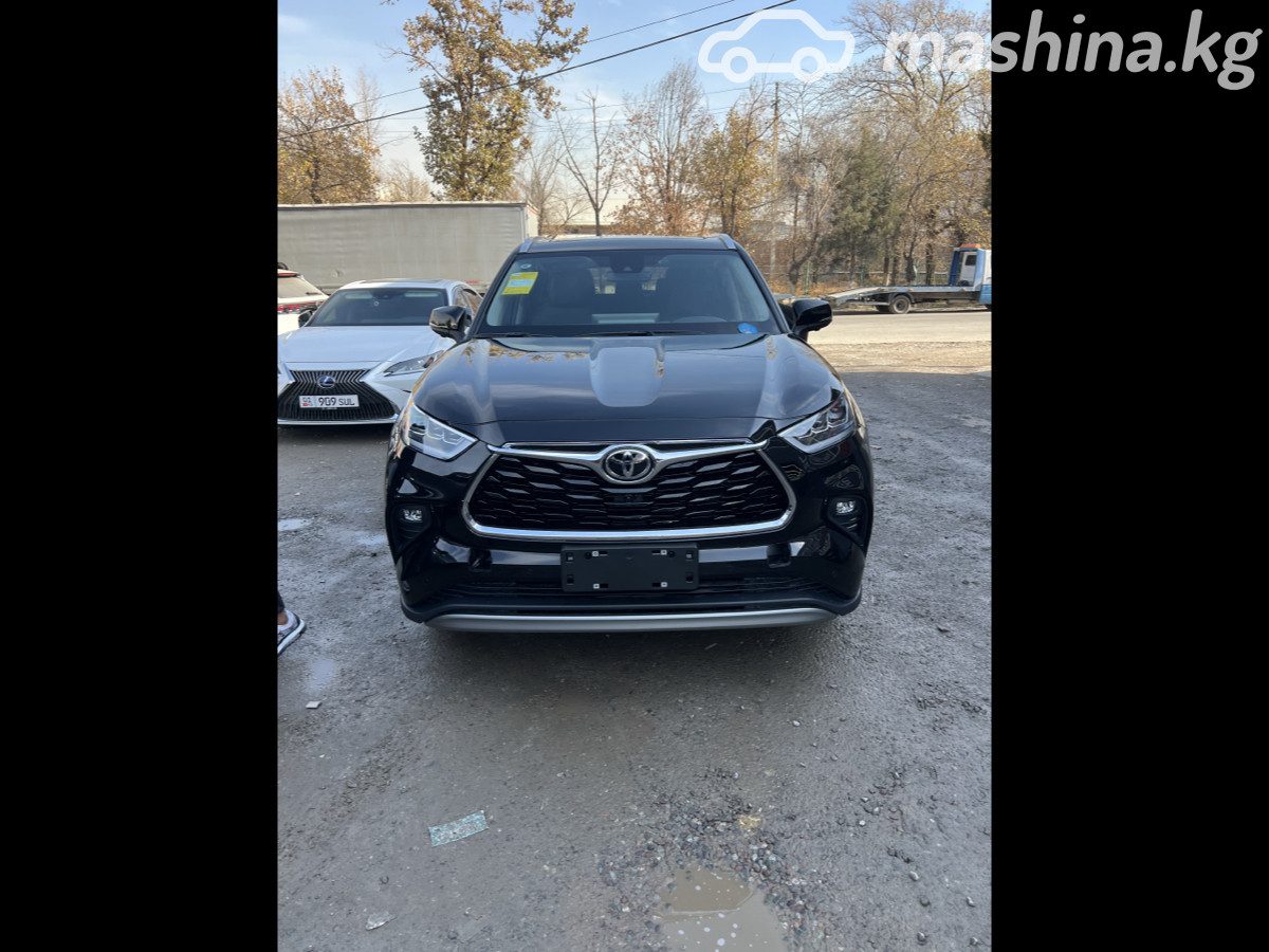 Toyota Highlander IV (U70)
