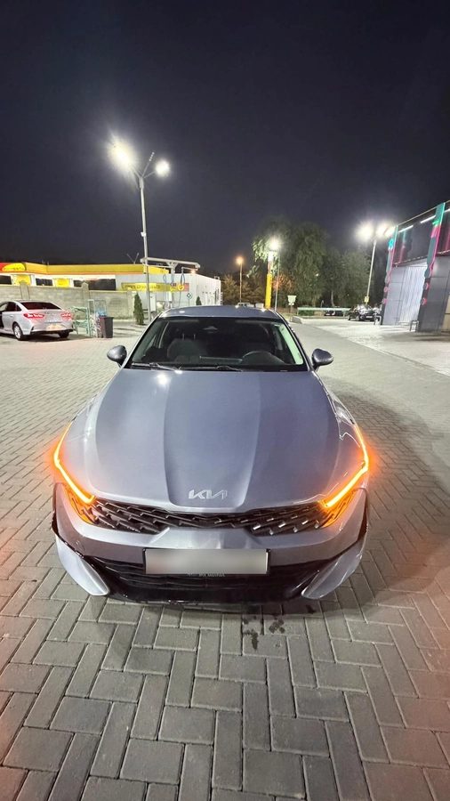 Kia K5 III 2020