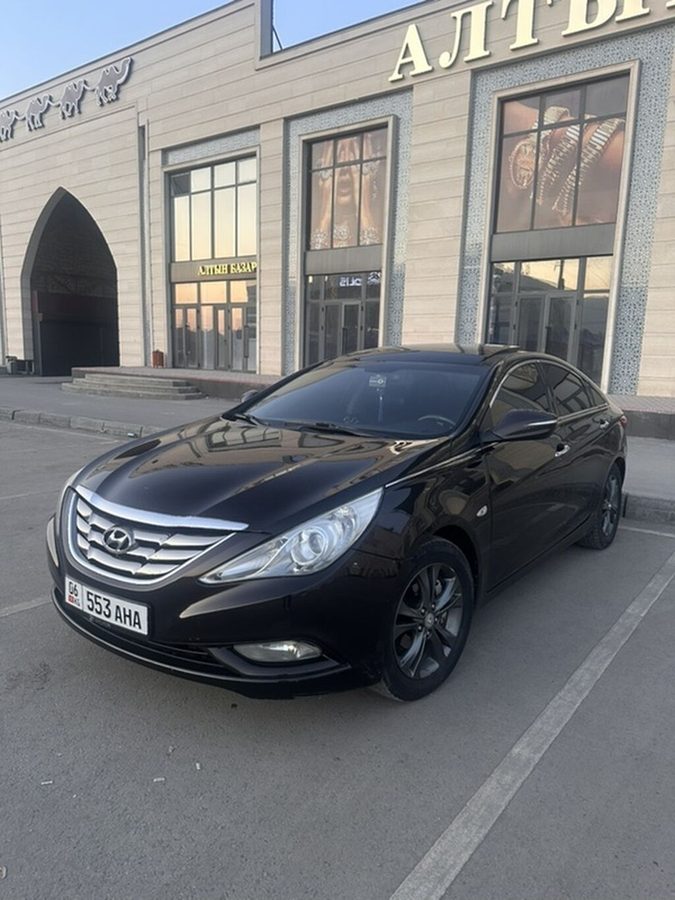 Hyundai Sonata
