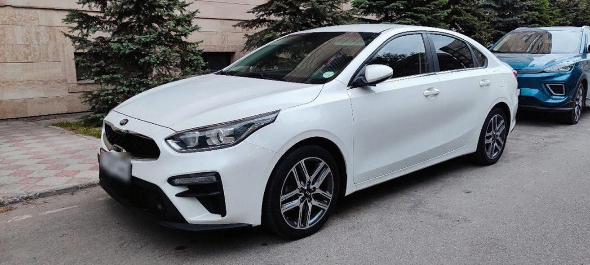 Kia K3 II