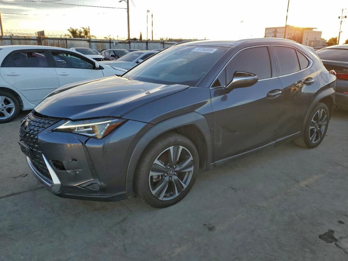 Lexus UX I
